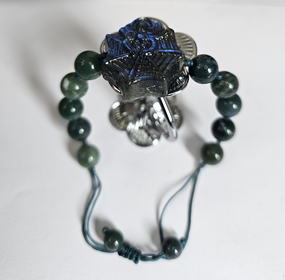 Green Slide Natural Stones Bracelet